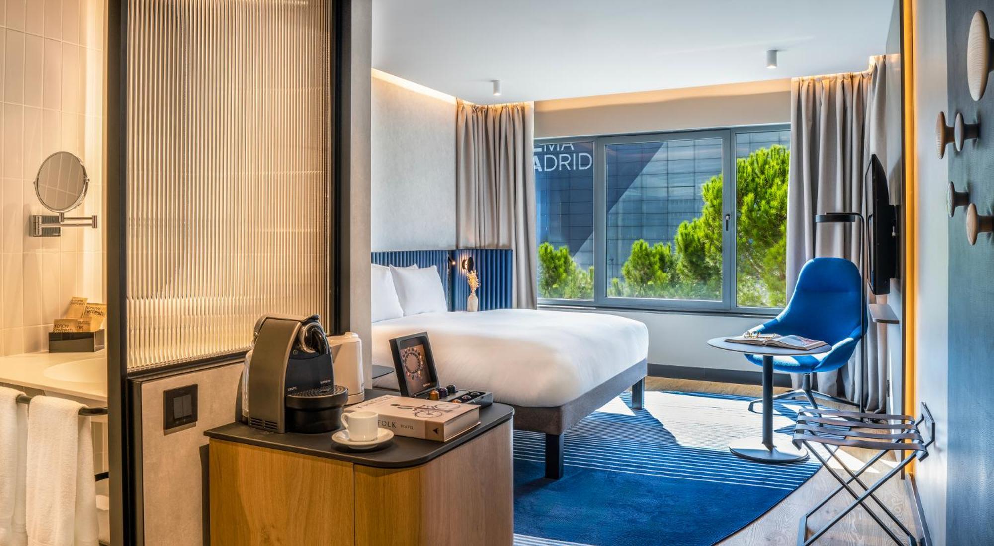 Готель Pullman Madrid Airport & Feria Екстер'єр фото
